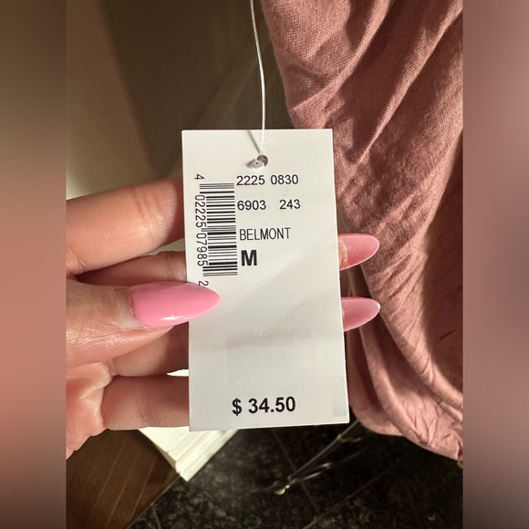 Woman’s top - Picture 4 of 5